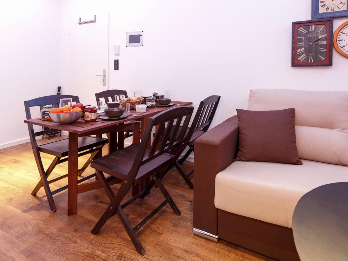 Ferienwohnung Tiergarten Berlino Esterno foto